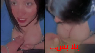 بتمص لي عشقها وجابهم علي سدرها